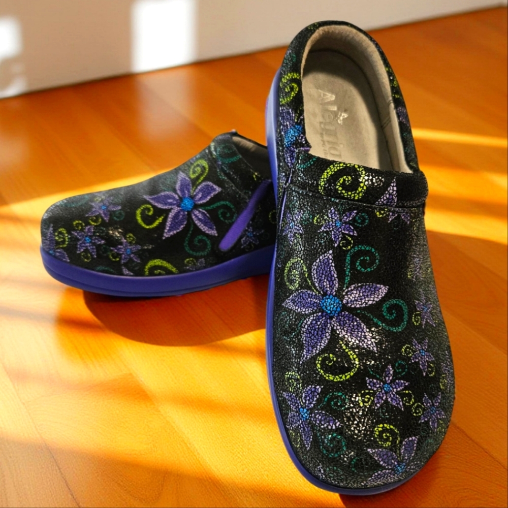 Alegria Nursing Clog Shoes. Size 39.